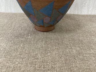 彩泥糸伏せ飯茶碗　の画像
