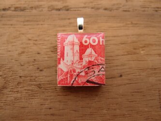 チェコスロバキアの切手を使ったスクラブルタイルペンダントの画像