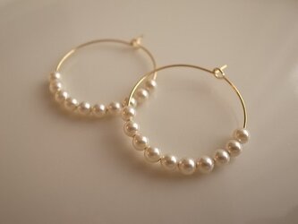 ＊再販＊ pearl hoop earringsの画像