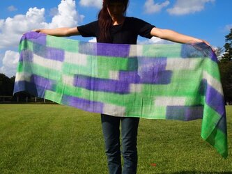 国産シルク100％手染めストール -green&violet-の画像