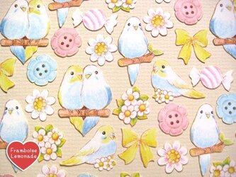 106セキセイインコと黄色いリボン★フレークシールの画像