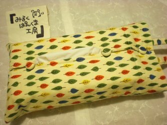 ティッシュカバー　木の葉　白　紐付き２WAYタイプの画像