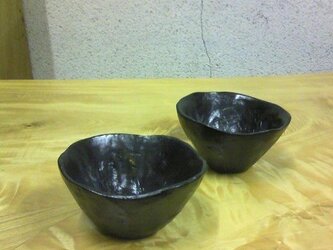 拭き漆栃古び小鉢（2個一組）の画像