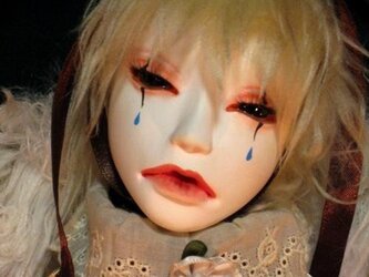 ピエロ人形【ダル】の画像