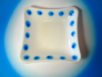 変わり四角鉢　ブルードットの画像