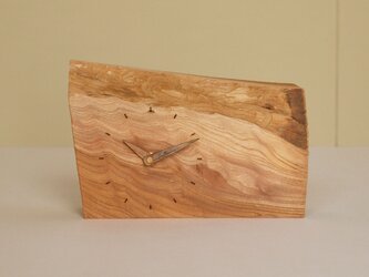 木製 置時計 けやき材　欅の塊材の画像