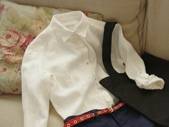 M~LL 白いリネンのウェストシェイプシャツの画像