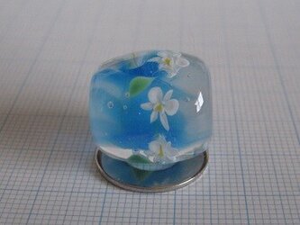 とんぼ玉　胡蝶蘭の画像