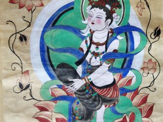 敦煌の仏様の画像