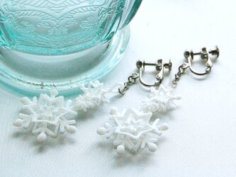 雪が降る・イヤリングの画像