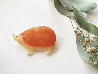 はりねずさんのプラ板ブローチの画像