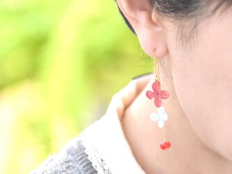アジサイ【ラックダイ染】アシンメトリのチェーンピアス 14kgf/イヤリングの画像