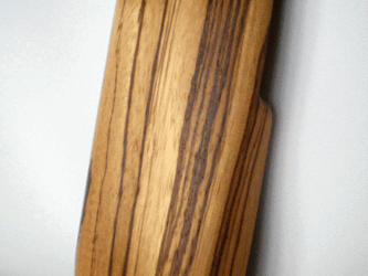 木製iPhoneケース（ゼブラウッド）の画像