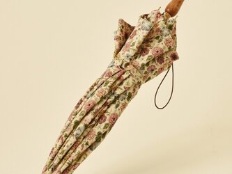ゴブラン織りのパラソルの画像