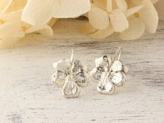silver 春花　すみれの花　ピアス　（シルバー）の画像
