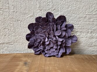 【M様お取り置き品】革花のブローチピン 2Lサイズ 薄紫の画像