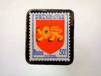 フランス1949年「紋章」切手ブローチ893の画像
