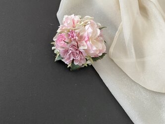 薔薇のコサージュ&ヘアーアクセサリーVの画像