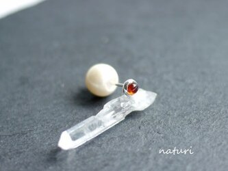 【noix】sv925 garnet pierce with pearl catch (1pc)の画像