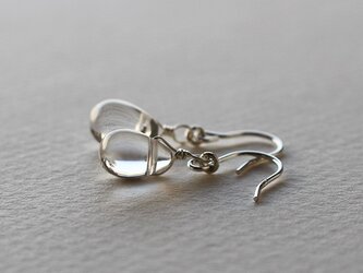 クオーツ＜ドロップカット＞のピアス（SV925）の画像
