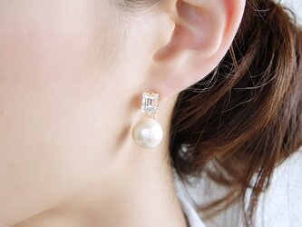 <p_32> clear◇ぶらさがりコットンパールのピアスの画像