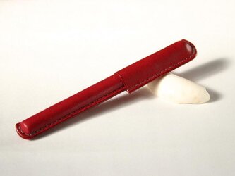 革ペン　赤の画像