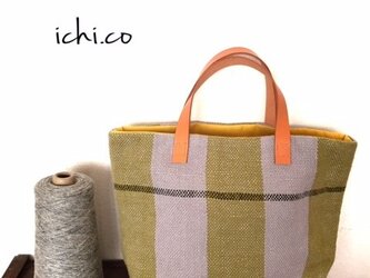 手織りバッグの画像