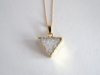 STONE Drusy necklace triangleの画像