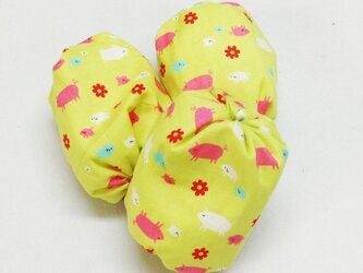 お手玉　ぶた柄がかわいいたわら型　３つセットの画像
