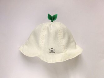ぐんぐん大きくなあれ！リネン＆OC葉っぱハット　おにぎりの画像