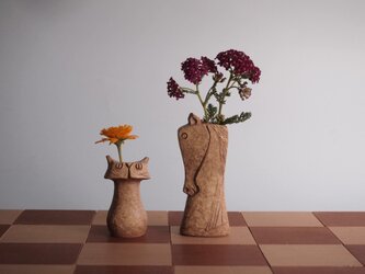 SAVANNA   Chess vase         サバンナ　チェスベース  "ナイトとポーン”   イエローオーカーの画像