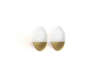 Design pierce White&goldの画像