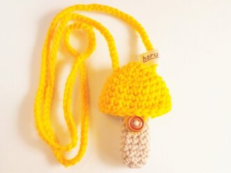 ホルン マウスピースケース(毛糸)キノコ型【黄色】首掛け用の画像