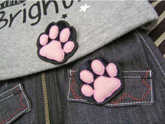 黒猫・肉球★アップリケ刺繍ワッペン★２枚-6の画像