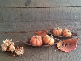 羊毛フェルトのハロウィンかぼちゃの画像