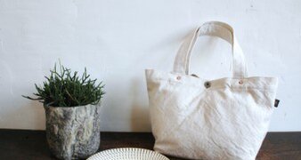 布と器と植物こまのぐ