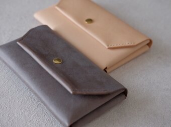 flat long walletの画像