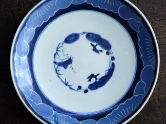 【特価¥4400→¥2500】紺で素敵◆伊万里 染付中皿　骨董・antiques 古美術　丁寧な暮らしに。江戸期の画像
