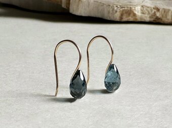 ロンドンブルートパーズ ドロップピアス 14KGF /Silver・イヤリングに金具変更可