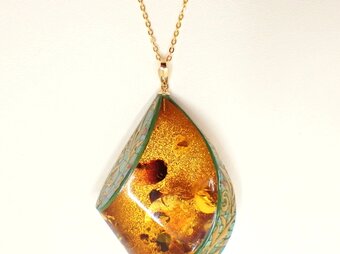 蒔絵ペンダント ”空へ”