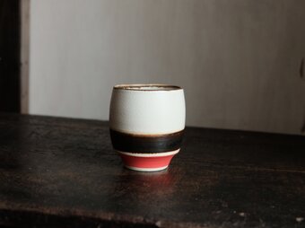 清水焼◆湯呑み　作家物　丁寧な暮らしに　陶器　和食器　工芸品　茶器　赤　現代品