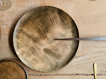 wood plate -usurai-  240(arnd) 木の皿