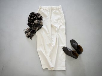 冬の日常に最適☆コーデュロイのストレッチワイドパンツ　ホワイト　No.243