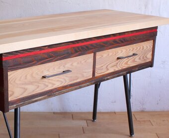 プラス デン ファニチャー