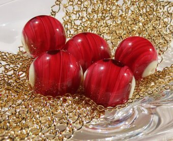 大阪とんぼ玉と沖縄ホタルガラス 職人タカシ