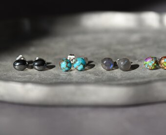 Abyss - 天然石アクセサリーブランド