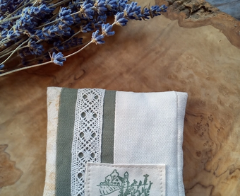 𝐋𝐚𝐯𝐞𝐧𝐝𝐞𝐫 ～森の雑貨屋～