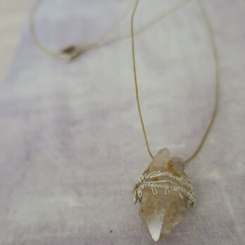 root necklace(水晶・シトリン・ガーネット）の画像