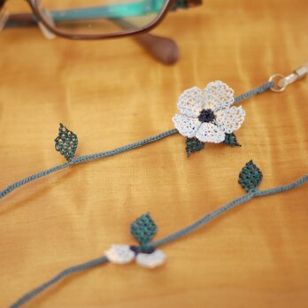 イーネオヤの眼鏡ストラップ　（薄水色）