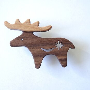 ブローチ　黒トナカイ